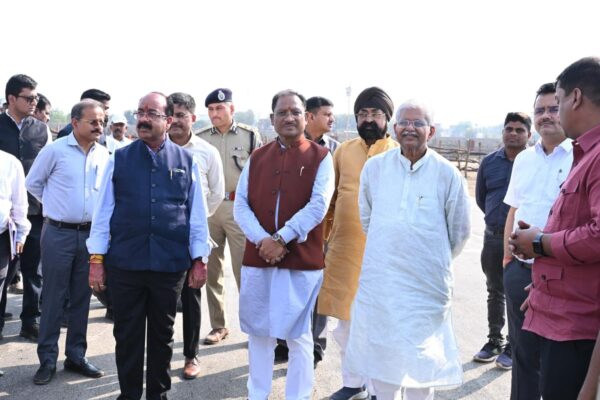 प्रधानमंत्री श्री नरेन्द्र मोदी के बिलासपुर दौरे की तैयारियों का मुख्यमंत्री श्री विष्णुदेव साय ने कार्यक्रम स्थल पर पहुँचकर लिया जायजा