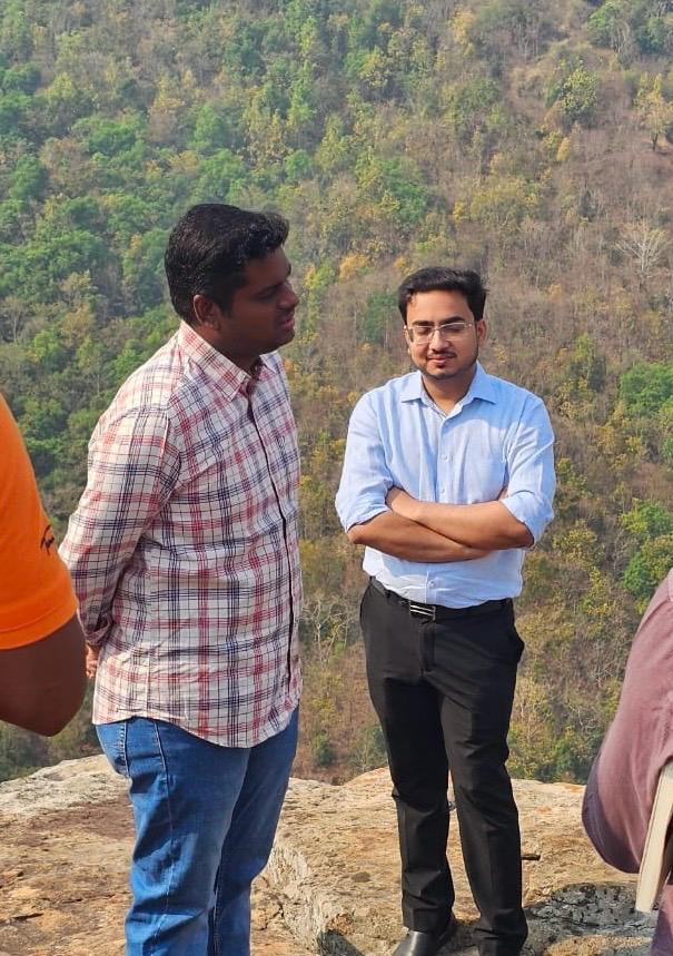 मिचनार हिल्स क्षेत्र का निरीक्षण